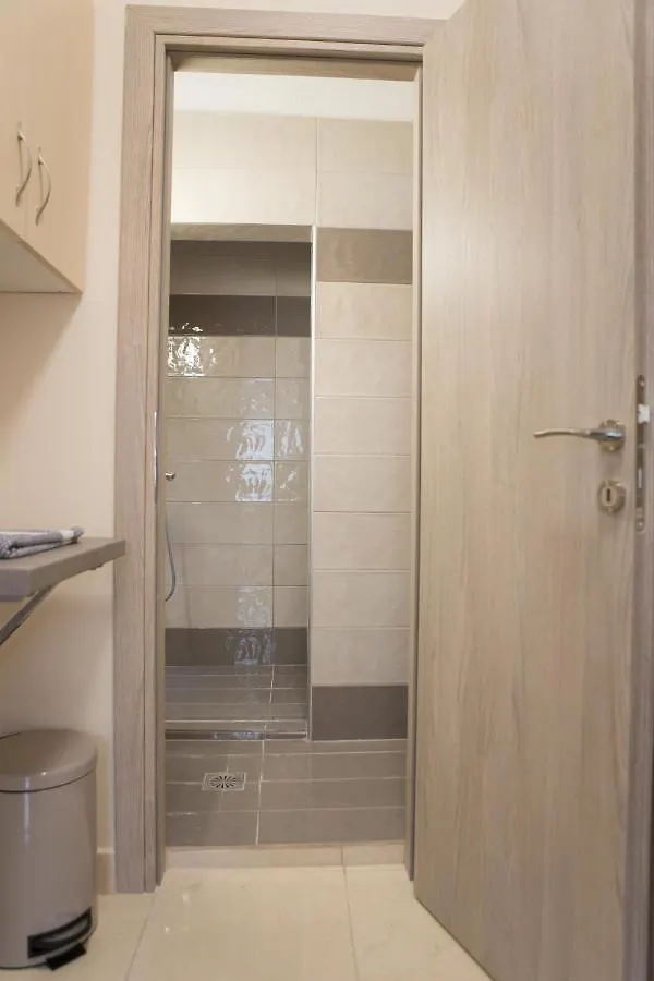 Kosmos Service Apartment Modern Spirit City Center With Additional Cost Parking Thessaloniki