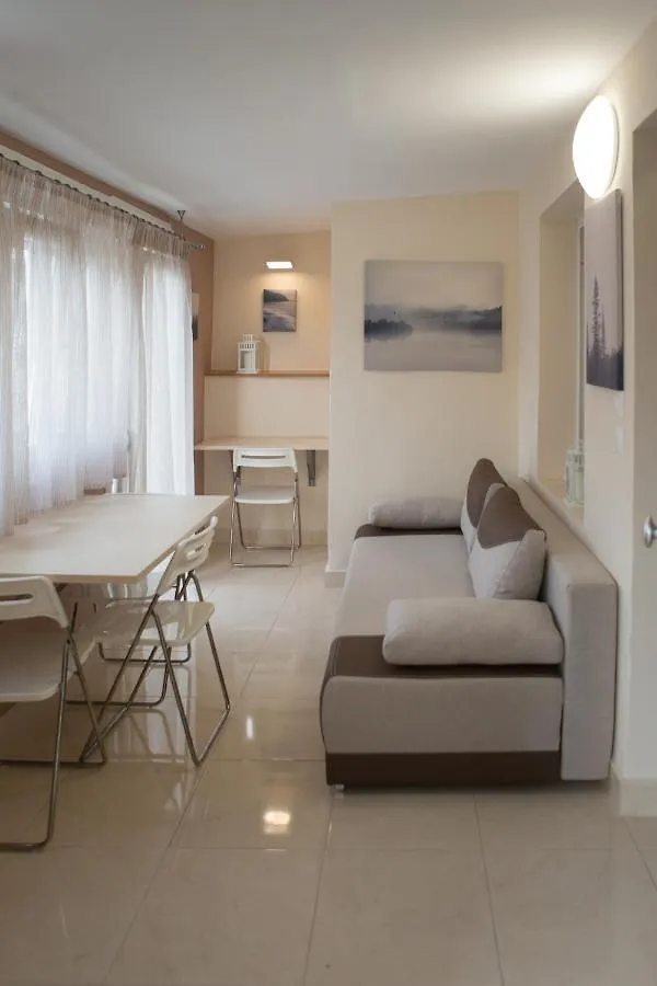 Kosmos Service Apartment Modern Spirit City Center With Additional Cost Parking Thessaloniki Greece